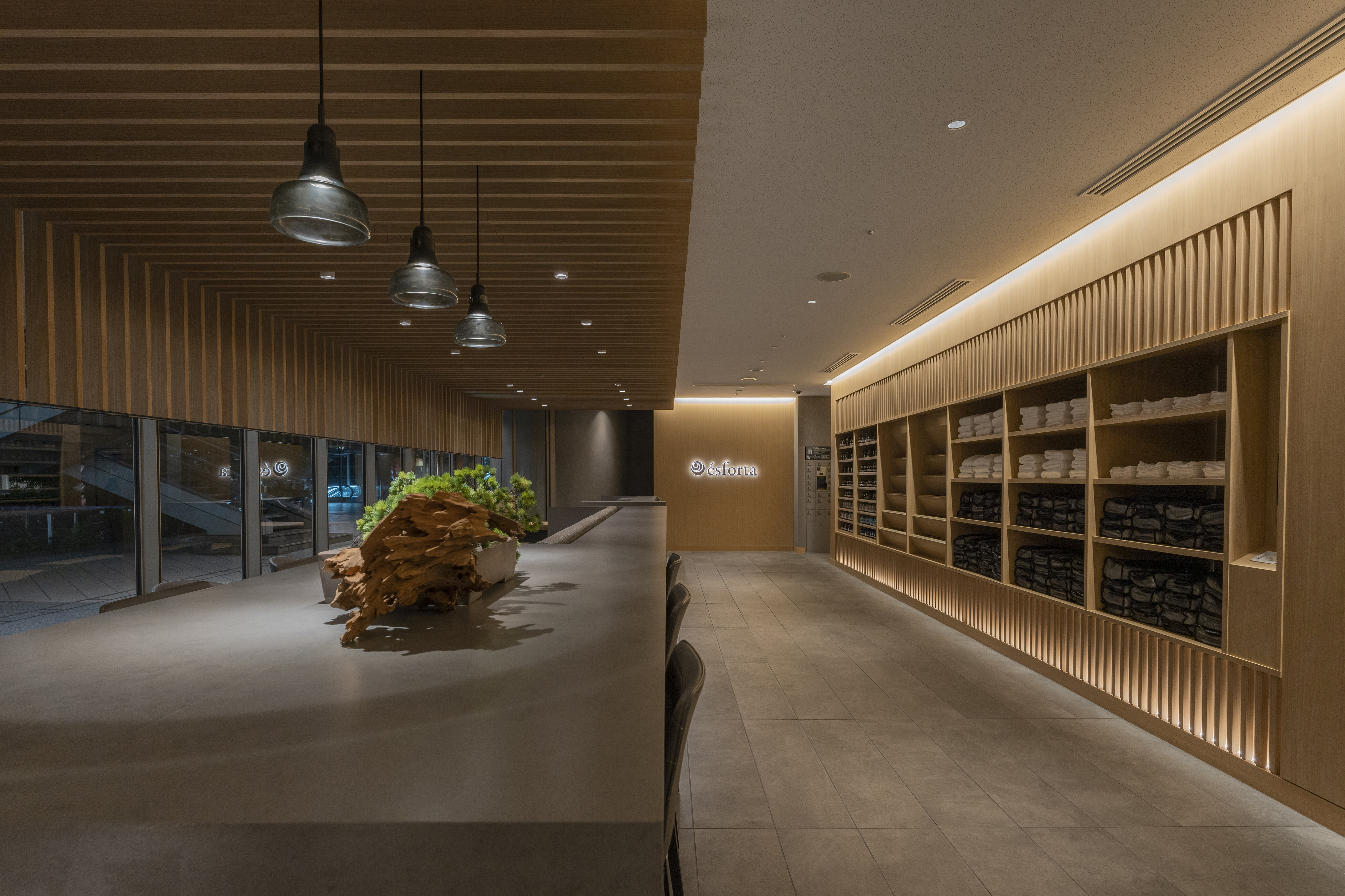 画像に alt 属性が指定されていません。ファイル名: 01.jpg